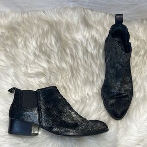 The Wishbone Collection Frankie Black Cow Hair Leather Booties Sz 7.5
